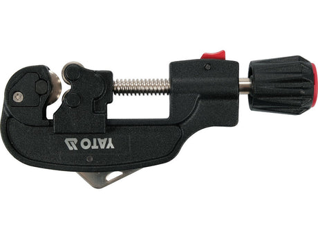 Yato Quick-Release Rohrschneider 3-28 mm zum Schneiden von Kupfer-, Aluminium- und Kunststoffrohren.